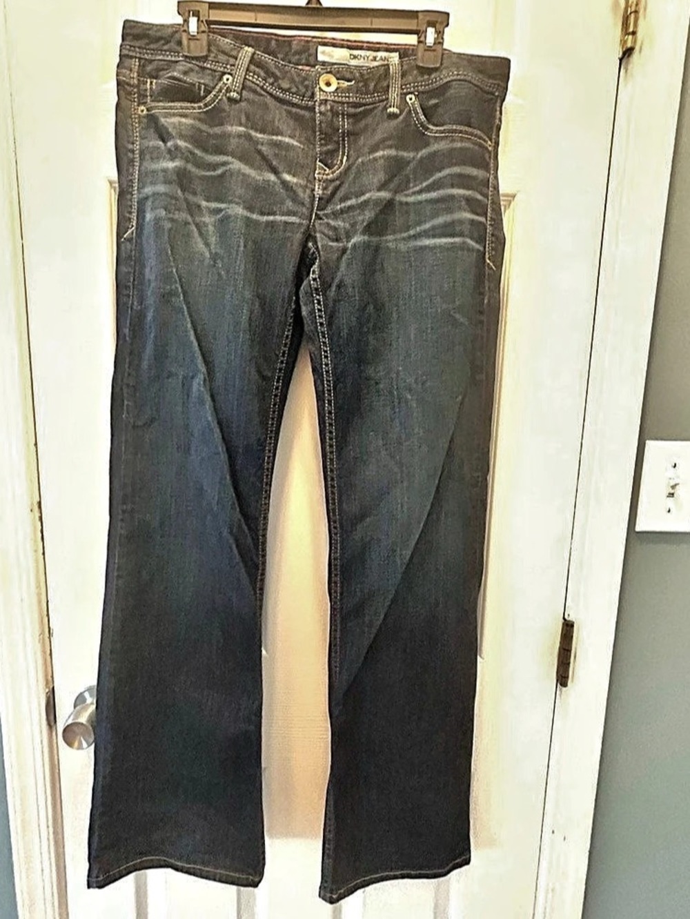 DKNY Jeans Women’s 31R Bootcut Dark Wash Blue Denim 5-Pocket Jeans